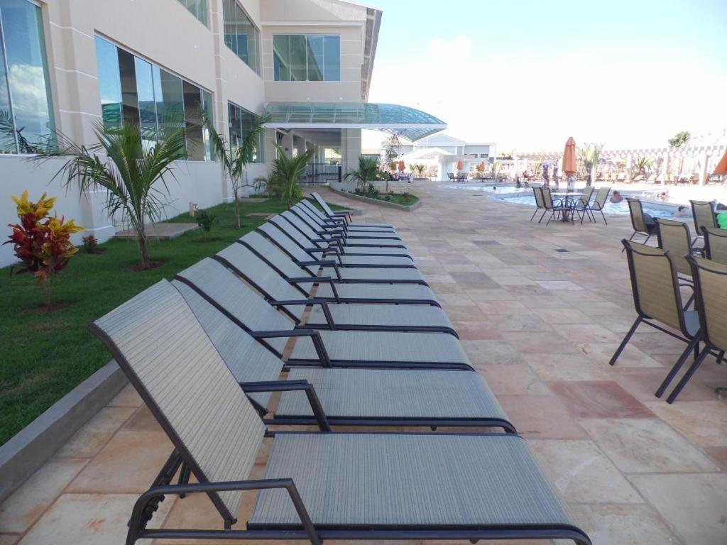 Lacqua diroma com fogão, geladeira, micro-ondas, Park aquático 24h, acomoda até 5 pessoas Caldas Novas Extérieur photo