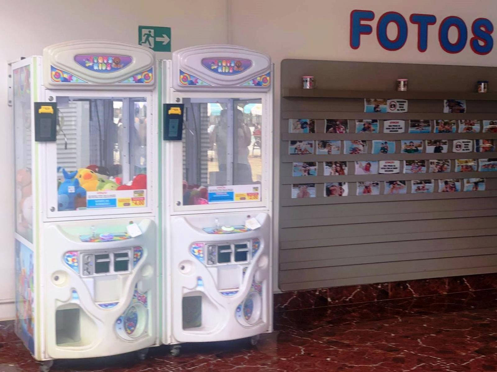Lacqua diroma com fogão, geladeira, micro-ondas, Park aquático 24h, acomoda até 5 pessoas Caldas Novas Extérieur photo