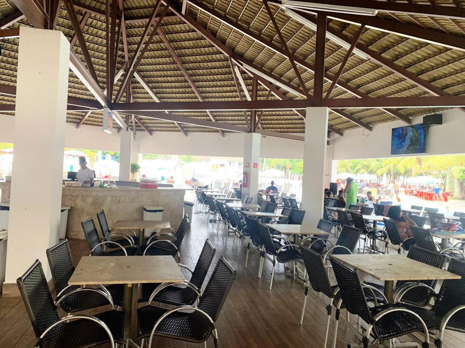 Lacqua diroma com fogão, geladeira, micro-ondas, Park aquático 24h, acomoda até 5 pessoas Caldas Novas Extérieur photo