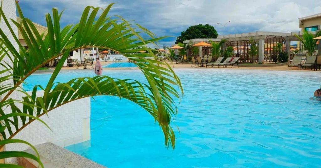 Lacqua diroma com fogão, geladeira, micro-ondas, Park aquático 24h, acomoda até 5 pessoas Caldas Novas Extérieur photo